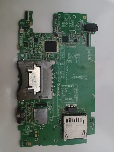 Placa mae nintendo 3ds Xl RETIRADA DE PEÇAS