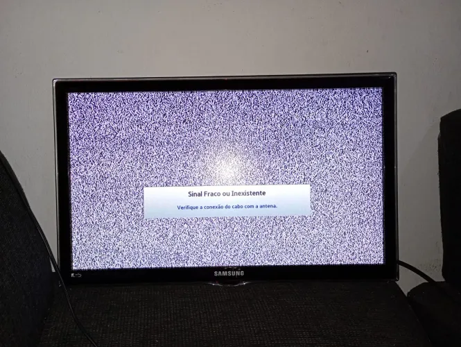Vendo ou troco por celular TV monitor