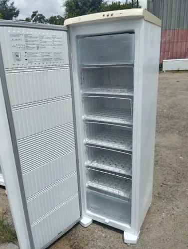 Freezer vertical Eletrolux