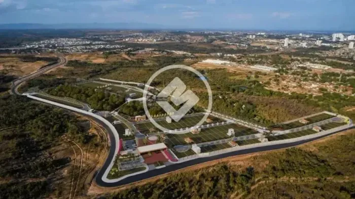 Condomínio Florais Safira | Lote de 300m2 | Área de lazer completa | Ótima localização cod