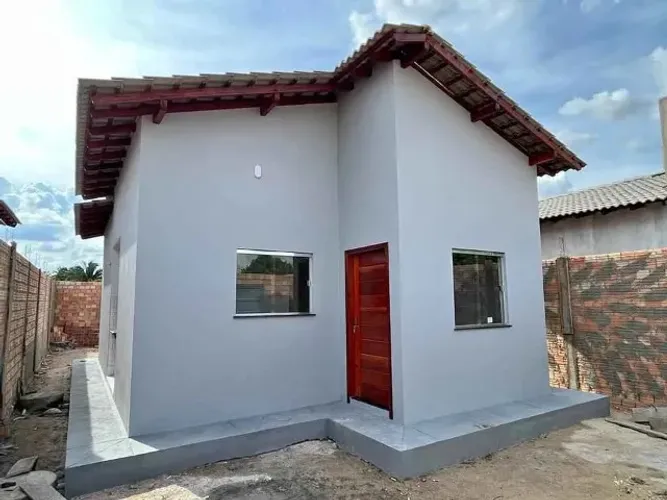 CASA EM OSASCO QUITAUNA PROX A ESTAÇÃO