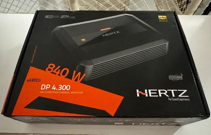 Hertz DP 4300 classe AB sem uso 840w