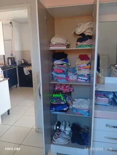 Guarda roupa infantil
