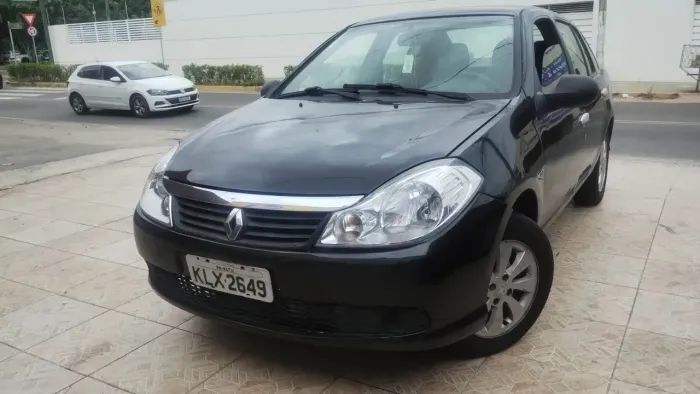 Renault Symbol Privilège Hi-flex 1.6 16V 4P 2010