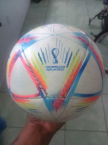 Bola