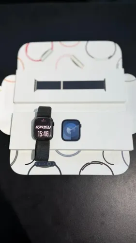 Apple Watch Series 9 45mm GPS + Celular
