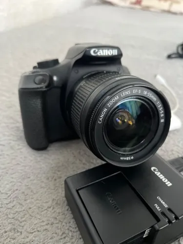 Câmera Canon t7