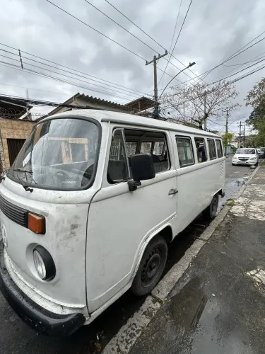 Volkswagen Kombi Standard/ Luxo/ Serie Prata 1988