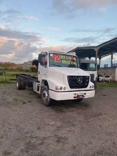 Mercedes Atron 1319