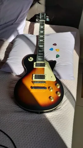 Vendo kit completo guitarra Les paul mais equipamentos!