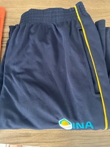 FARDA INA - Blusa e Calça 