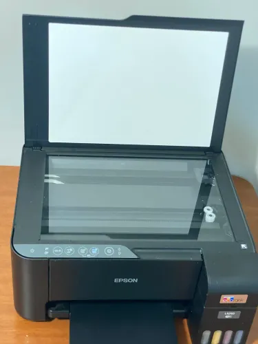 Impressora multifuncional cor Epson EcoTank L3250 adaptada para sublimação