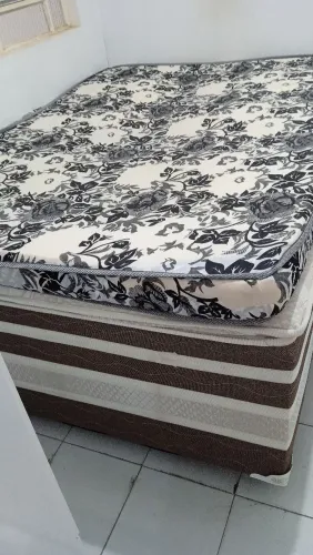 Cama box e colchão