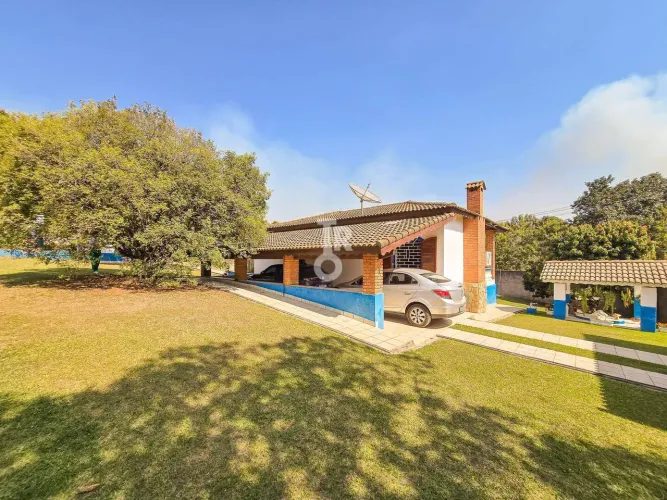 Casa com 4 dormitórios no MEDEIROS em Jundiaí/SP por R$ 2.150.000