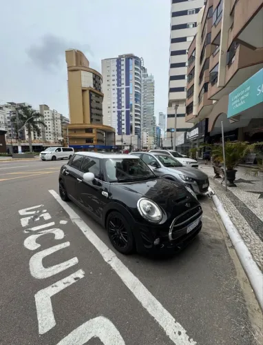 Mini Cooper S 2.0 Turbo 16V 5P Aut. 2016