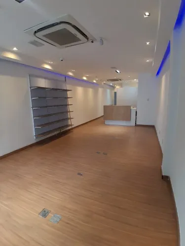 Rua Olegário Maciel, 511 / Loja CRua Olegário Maciel, 511 / Loja C