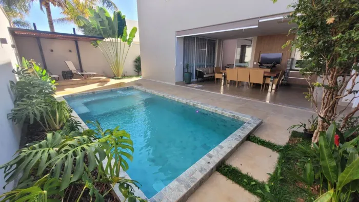 Casa à venda no Condomínio Bosque Karaíba no Jardim Sul em Uberlândia/MG