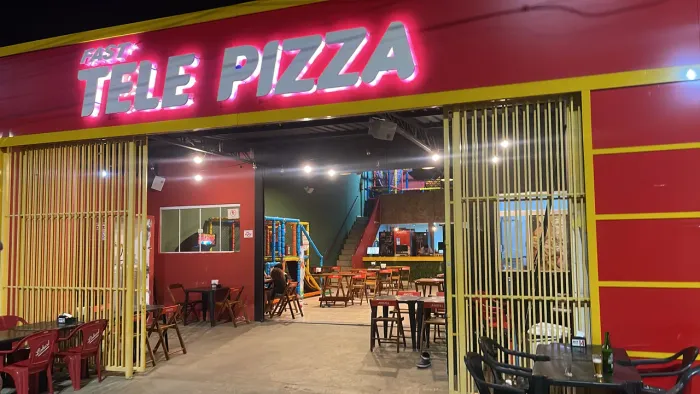 Vendo pizzaria toda montada!!faturando bem!!