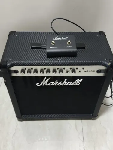 Amplificador Marshall MG50CFX