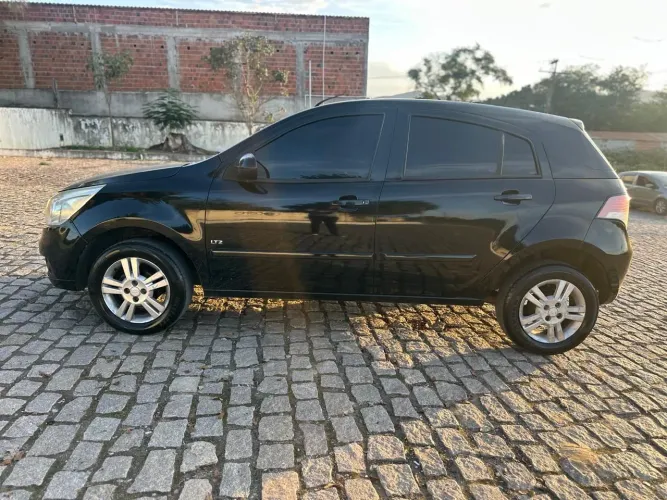 Chevrolet Agile LTZ 1.4 MPFI 8V Flexpower 5P 2011