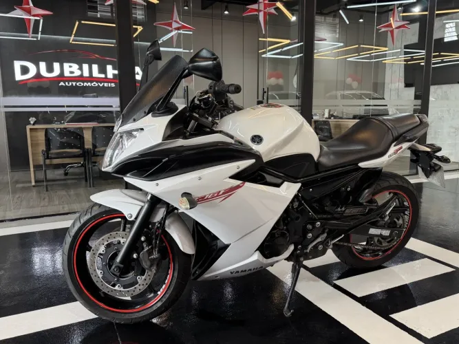 Yamaha Xj6 f 2012
