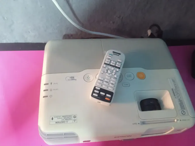 Projetor Epson 93+