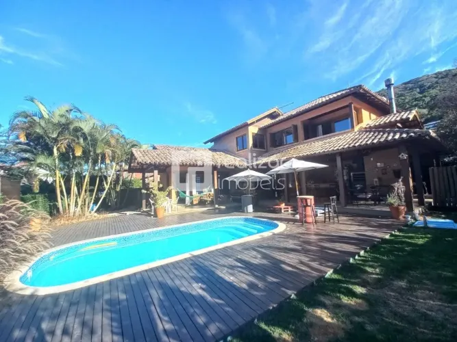 Casa 3 quartos no bairro Canto da Lagoa - Florianópolis