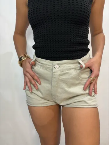 Short Praga 