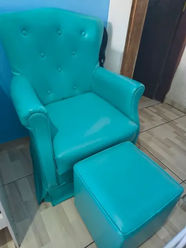 Poltrona Amamentação Com Balanço E Puf Manu Corino Azul Mar.