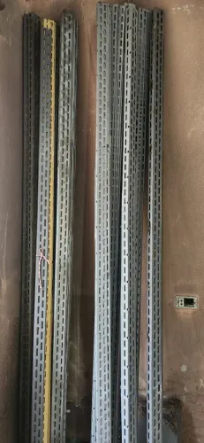 Colunas L3 reforcadas 2,50m altura chapa 16
