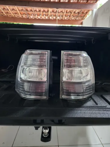 Lanternas traseira Pajero Full