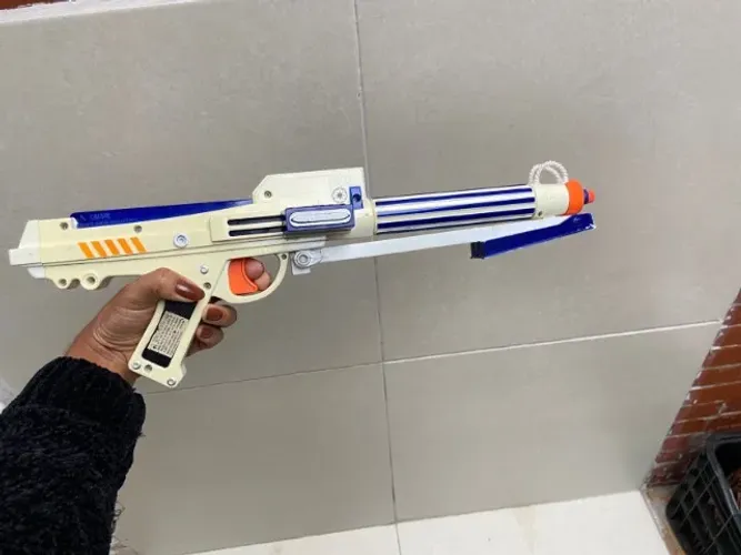 Lançador de dardos Nerf  Star Wars Clone Trooper Blaster Dv0027*