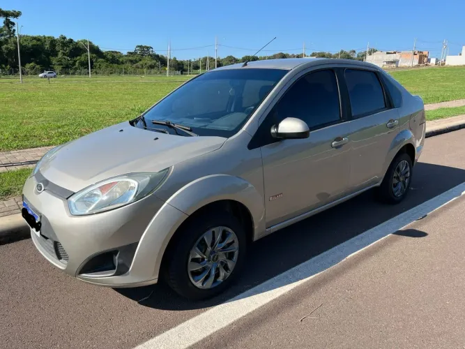 Ford Fiesta Sed. 1.6 8V Flex 4P 2011