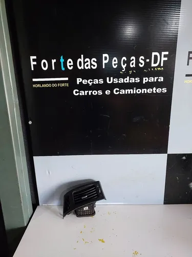 Difusor Ar Dianteiro Direito Hyundai I30 2009 À 2012