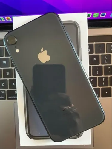 iPhone XR Preto semi novo impecavel