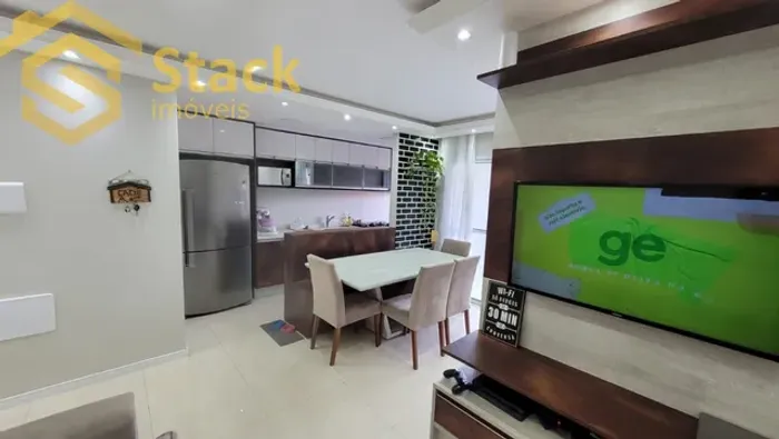 APARTAMENTO À VENDA MOBILIADO 2QUARTOS E 1 VAGA COBERTA - CONDOMINIO TONS DE IPANEMA - MED