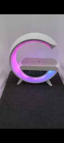 LUMINÁRIA G SPEAKER SMART STATION 4 EM 1. RÁDIO/ CARREGADOR... * NOVA *