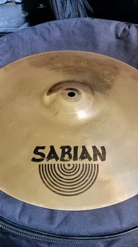 Chimbau hihat sabian AAX metal-hat