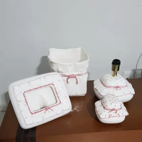 Kit infantil de porcelana vintage
