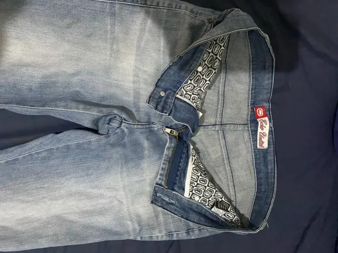 Calça Jeans Ecko 14 veste 38