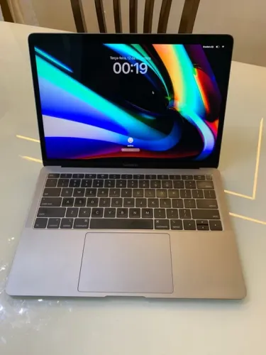MacBook Air 2019 Core i5 256GB 8GB 13インチ MacBook Air (Retina, 13 polegadas, 2019) - Especificações