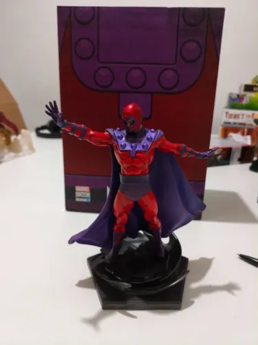 Estátua Iron Studios - Magneto (X-Men) - edição 1/10 Art Scale