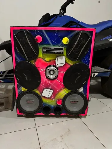 Caixa de Som Personalizada com Amplificador
