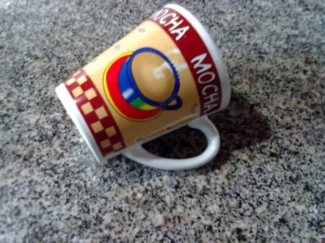 Caneca De Porcelana 0,300 Ml Com Desenho De Mocha Para Café