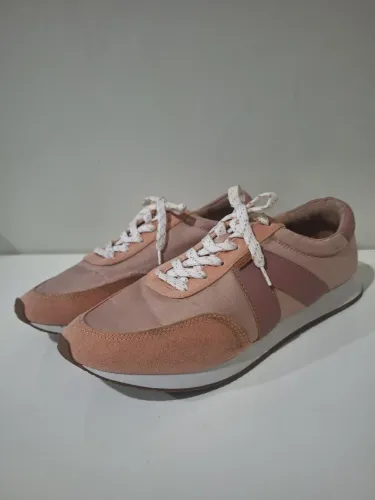 Tênis Rosa Casual Feminino