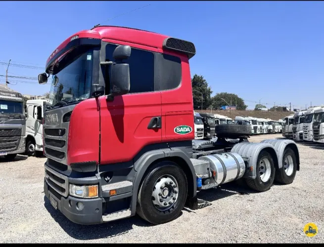 SCANIA R-440 6X2<br>2018/2018<br>AUTOMÁTICO<br>FREIO RETARDER<br>ÚNICO DONO