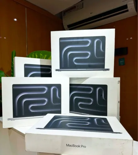 MacBook Pro Chip M4 Max 2024 14.2