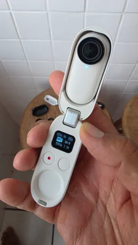 Gopro Insta360 Go2 ( câmera de ação )