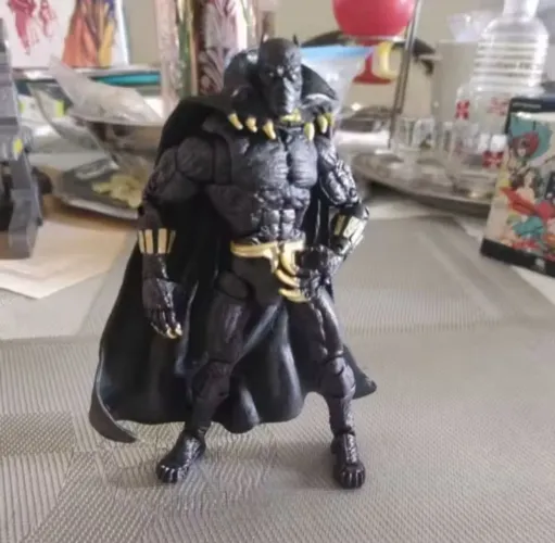 Pantera Negra Marvel Legends