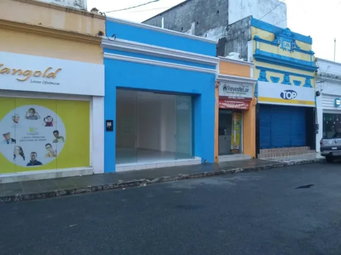 Ponto comercial/Loja/Box para venda possui 250 metros quadrados em Boa Vista - Recife - Pe